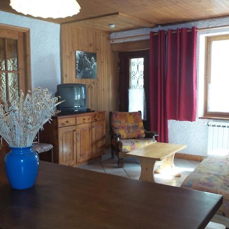 Chez Bernard & Chantal Peisey-Nancroix Extérieur photo